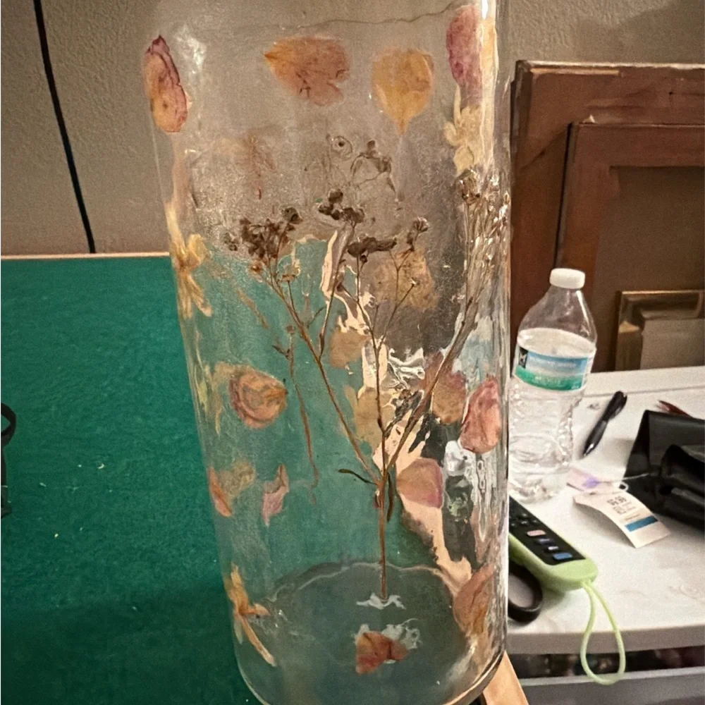 9” Glass Dried Flower Inlay Vase   T-223